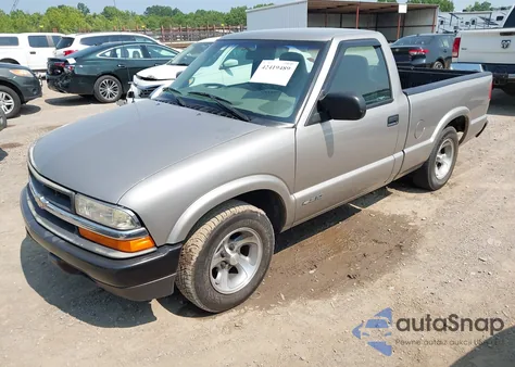 1999 Chevrolet S-10 из США, поврежденный, VIN 1GCCS144XX8120314